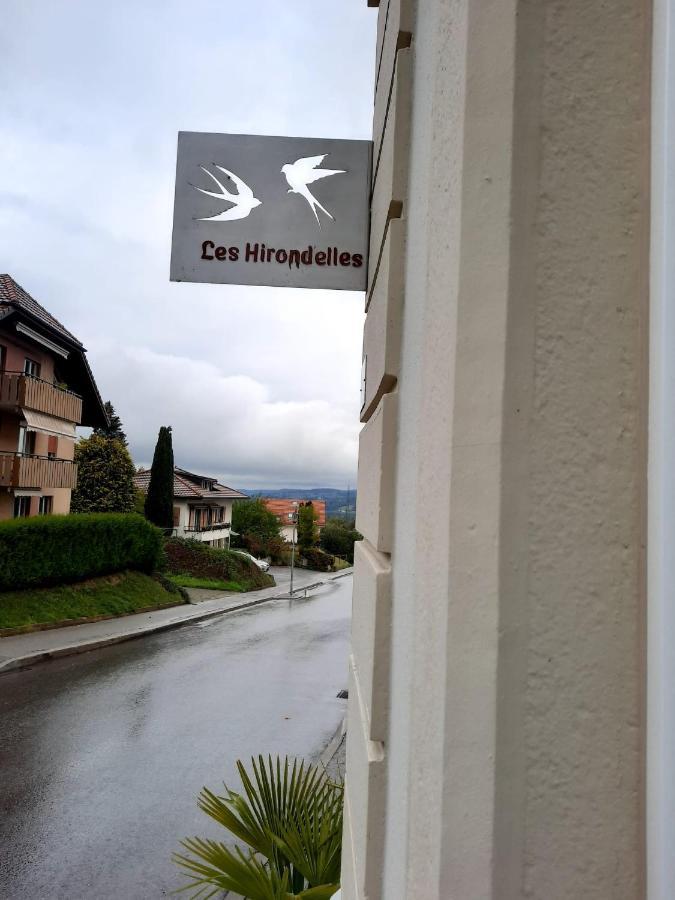 Les Hirondelles, Appartement De Vacances Avec Terrasse Et Coin Grillades Granges Esterno foto